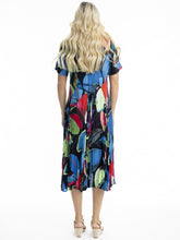 Load image into Gallery viewer, Orientique Seychelles print crinkle short sleeve midi dress with godet panels, lightweight and stylish for casual or summer wear.