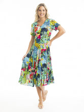 Load image into Gallery viewer, Orientique Elafonissi Print Crinkle Short Sleeve Godet Midi Dress - Boutique on the Green