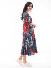 Load image into Gallery viewer, Orientique Apollo Blue & Red Mix Printed Crinkle 3/4 Sleeve Godet Midi Dress - Boutique on the Green