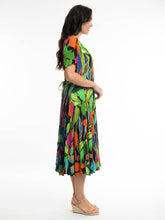 Load image into Gallery viewer, Orientique Nicossia Print Crinkle Short Sleeve Godet Midi Dress - Boutique on the Green