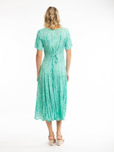 Load image into Gallery viewer, Orientique Olympus Blue Print Crinkle Short Sleeve Godet Midi Dress - Boutique on the Green