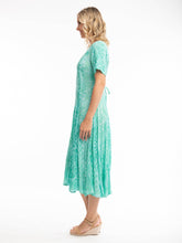 Load image into Gallery viewer, Orientique Olympus Blue Print Crinkle Short Sleeve Godet Midi Dress - Boutique on the Green