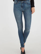 Load image into Gallery viewer, BYoung Lola Stretch Jeans - Boutique on the Green