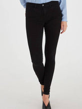 Load image into Gallery viewer, BYoung Lola Stretch Jeans - Boutique on the Green