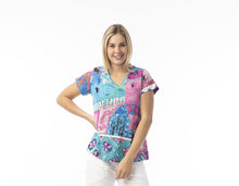 Load image into Gallery viewer, Orientique Marakesh Printed Contemporary V Neck Short Sleeve Organic Cotton Jersey T-Shirt 23098M