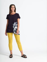 Load image into Gallery viewer, Foil Signature 7/8 plain coloured pull-on trousers in kiwi green, casual tapered fit, with elastic waistband and smooth fabric.