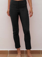 Load image into Gallery viewer, Black Pomodoro 7/8 stretch Bengaline trousers with slim fit and elastic waistband, shown on a neutral background.