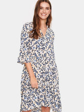 Load image into Gallery viewer, Saint Tropez Eda Creme Backyard Floral Elbow Fluted Sleeve Tiered Printed Dress - Boutique on the Green