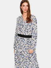 Load image into Gallery viewer, Saint Tropez Edasz Cream Backyard Floral Printed Long Sleeve Woven Shirt - Boutique on the Green
