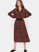 Load image into Gallery viewer, Saint Tropez Inka Printed Full Length Elasticated Waisted Skirt - Boutique on the Green