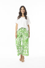 Load image into Gallery viewer, Orientique Suriname Green Printed Loose Organic Cotton Cropped Trousers 4653 - Boutique on the Green 
