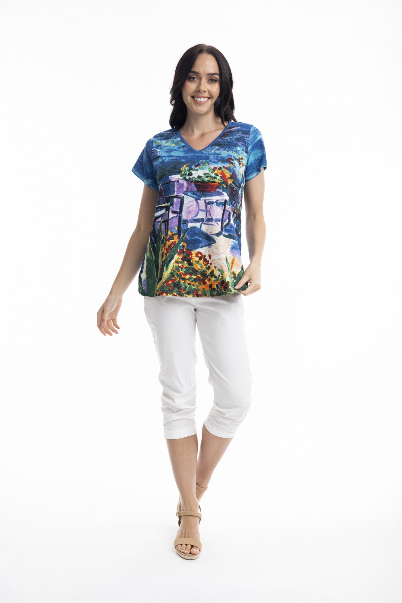Orientique Santorini printed contemporary V-neck organic cotton jersey stretch T-shirt (SS26)
