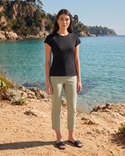 Load image into Gallery viewer, Foil Signature Fuss Free Plain Capri 7/8 Stretch Trapeze Trousers - Light Khaki - Boutique on the Green 
