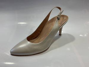 Leather white pearl mid heeled slingback shoe - Boutique on the Green 