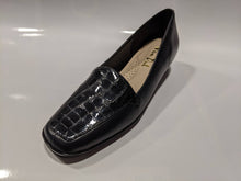 Load image into Gallery viewer, Midnight leather patent croc trim wedge comfort shoe
