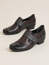 Load image into Gallery viewer, Remonte Leather Patchwork Strap Detail Heeled Shoe
