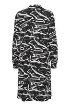 Load image into Gallery viewer, BYoung Josa Printed V-Neck &amp; Tie Long Sleeve Tunic Dress - Boutique on the Green 
