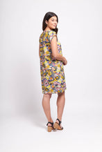 Załaduj obraz do przeglądarki galerii, Foil Clothing 100% Linen Oasis Print Woven Dress
