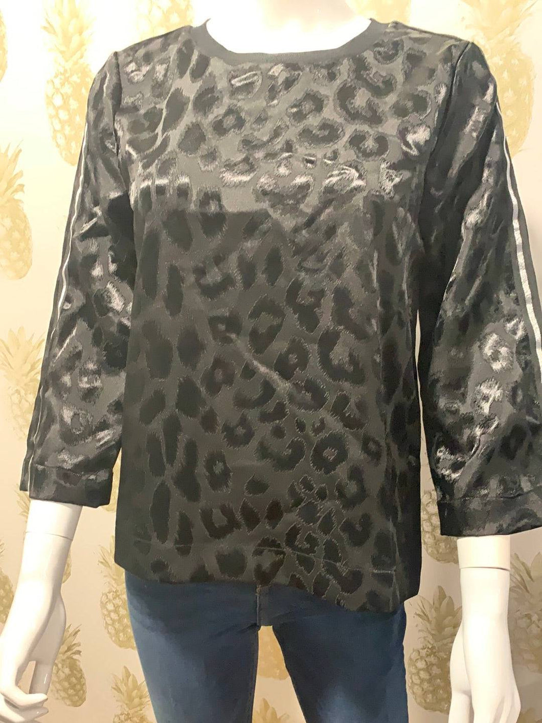 Leopard jacquard loose fit woven top with silver trim sleeve