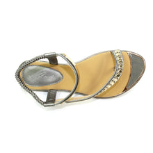 Załaduj obraz do przeglądarki galerii, Sandały z kamieniami szlachetnymi Lunar Shoes Asia Toe Loop
