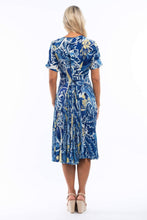 Load image into Gallery viewer, Orientique Palace Messina Blue Mix Crinkled Short Sleeve Midi Dress
