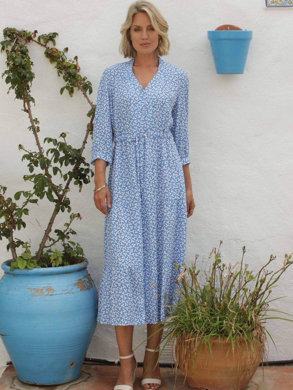 Pomodoro Cornflower Blue Clover Print Moss Crepe Tiered Midi Dress Pomodoro Cornflower Blue Clover Print Moss Crepe Tiered Midi Dress