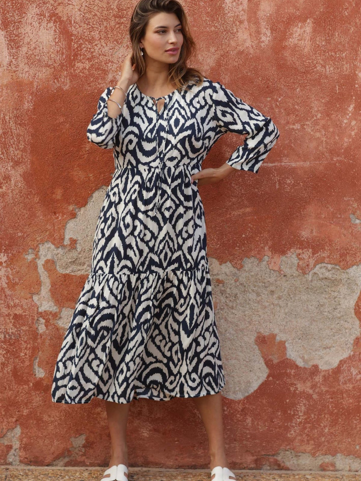 Holiday Dinner Dress: The Complete Guide to Evening Holiday Style