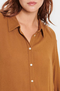Saint Tropez AlbaSZ Crepe Textured Button Through Shirt - Boutique on the Green 