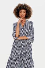 Load image into Gallery viewer, Saint Tropez Eda Patriot Blue Graphic Print Fluted Elbow Sleeve Tiered Printed Dress
