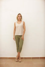 Load image into Gallery viewer, Pomodoro SS23 Stretch Bengaline Crop Trousers - Boutique on the Green 
