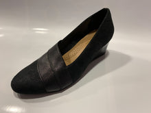 Load image into Gallery viewer, Black leather shimmer elastic front trim wedge shoe - Boutique on the Green
