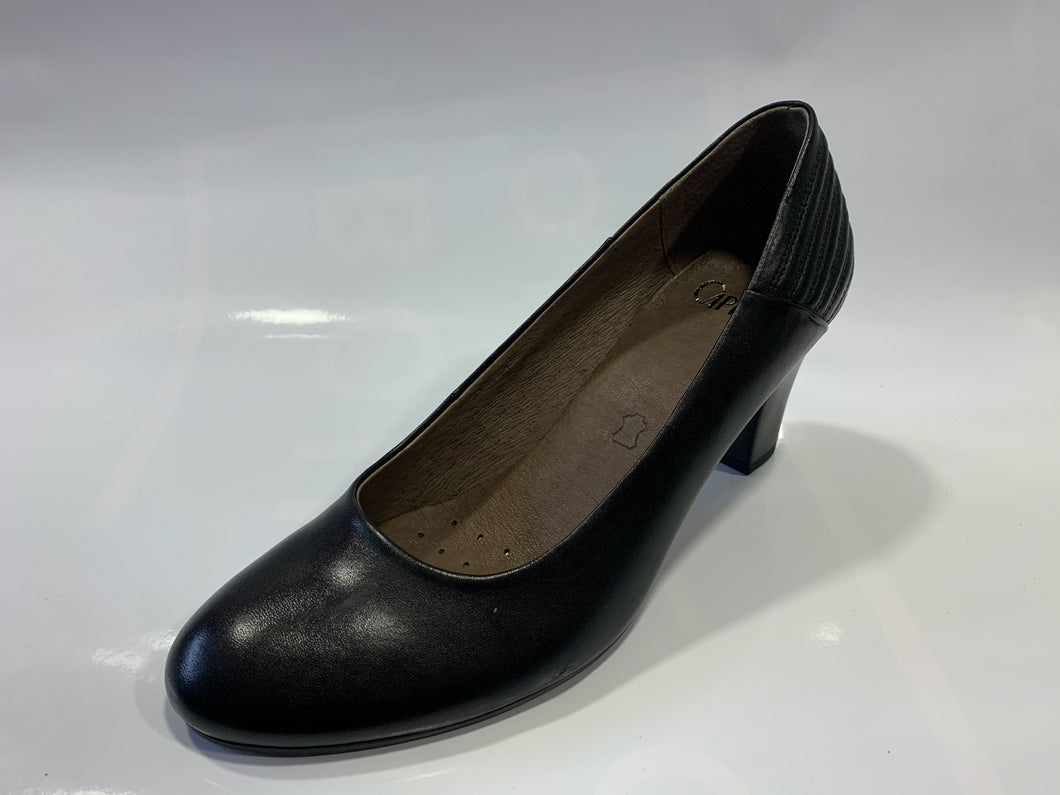 Black leather round toe block heel court shoe - Boutique on the Green