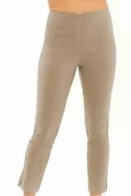 Load image into Gallery viewer, Pomodoro&#39;s 7/8 Stretch Bengaline Trousers - Boutique on the Green 

