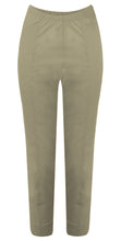 Load image into Gallery viewer, Foil&#39;s Signature 7/8 Pull On Trouser - Boutique on the Green
