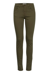 Lola Stretch Jeans - Boutique on the Green