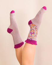 Load image into Gallery viewer, A-Z Bamboo Ankle Socks - Q - Boutique on the Green
