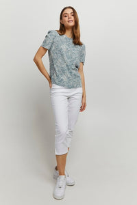 BYoung Joella Short Sleeve Spun Viscose Woven Top With Back Pleat Detail - Boutique on the Green