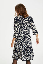 Load image into Gallery viewer, Saint Tropez Edasz Elbow Fluted Sleeve Tiered Printed Dress - Boutique on the Green

